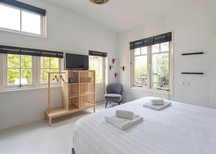 Second Paradise For 2 Adults And 2 Children Semesterbostad Zandvoort