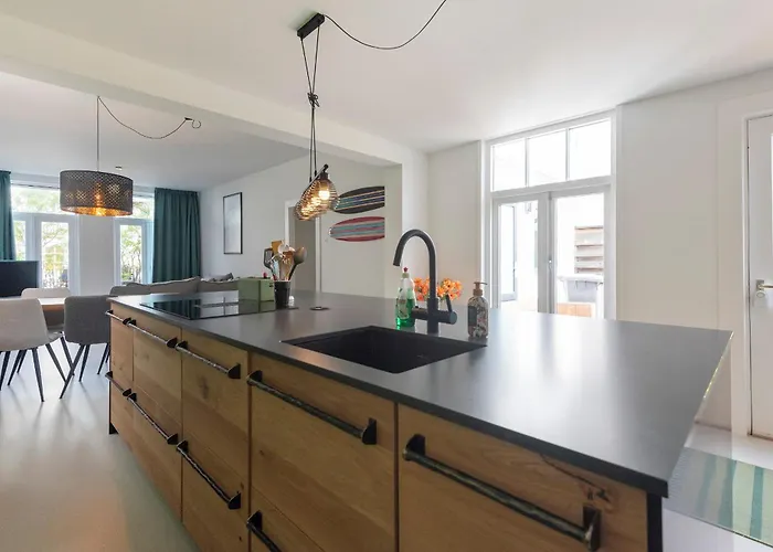 Semesterbostad Second Paradise For 2 Adults And 2 Children Zandvoort