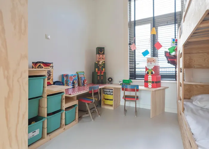 度假居 Second Paradise For 2 Adults And 2 Children