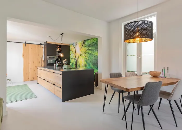 度假居 Second Paradise For 2 Adults And 2 Children 赞德沃特